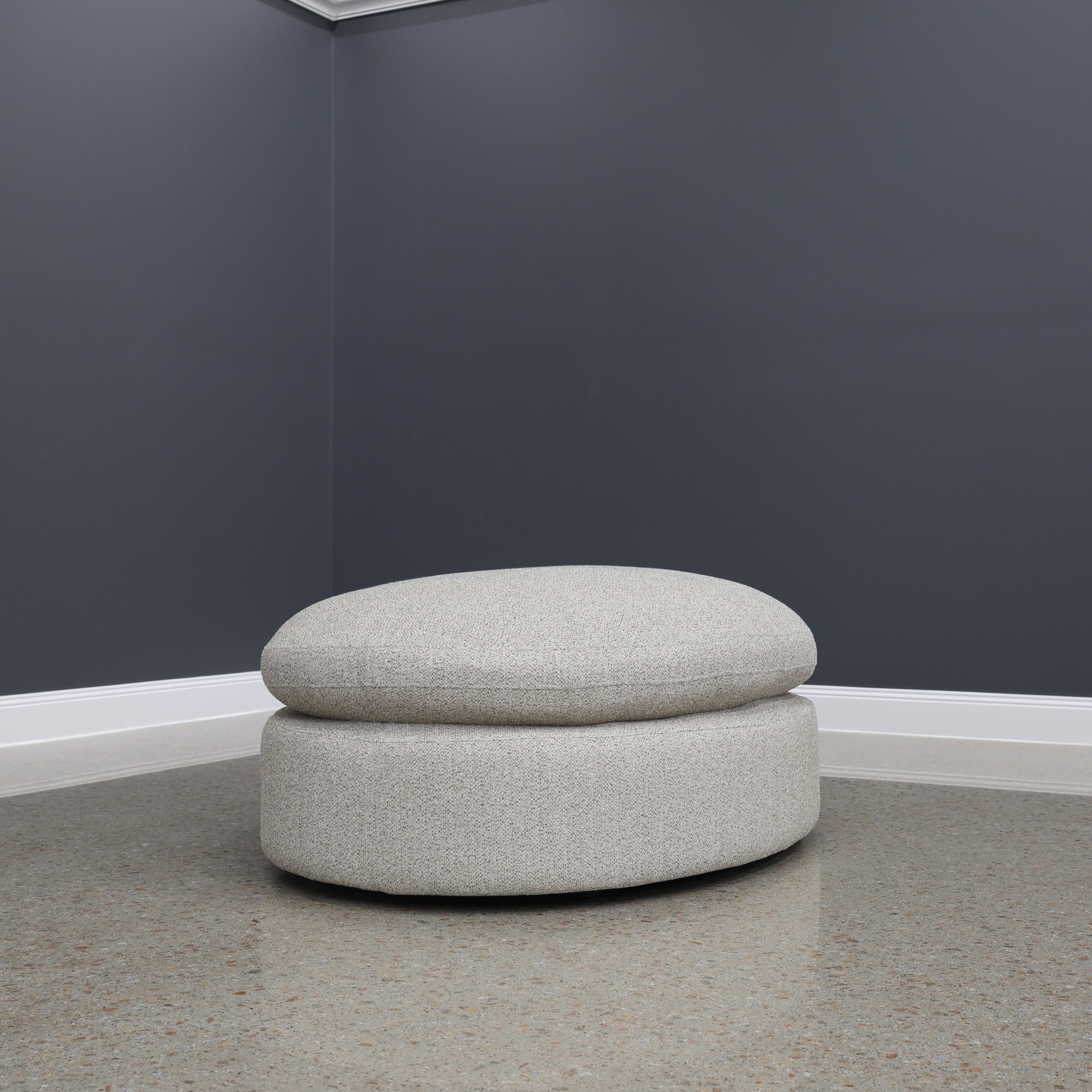 Richmond Oversized Accent Ottoman - Oatmeal