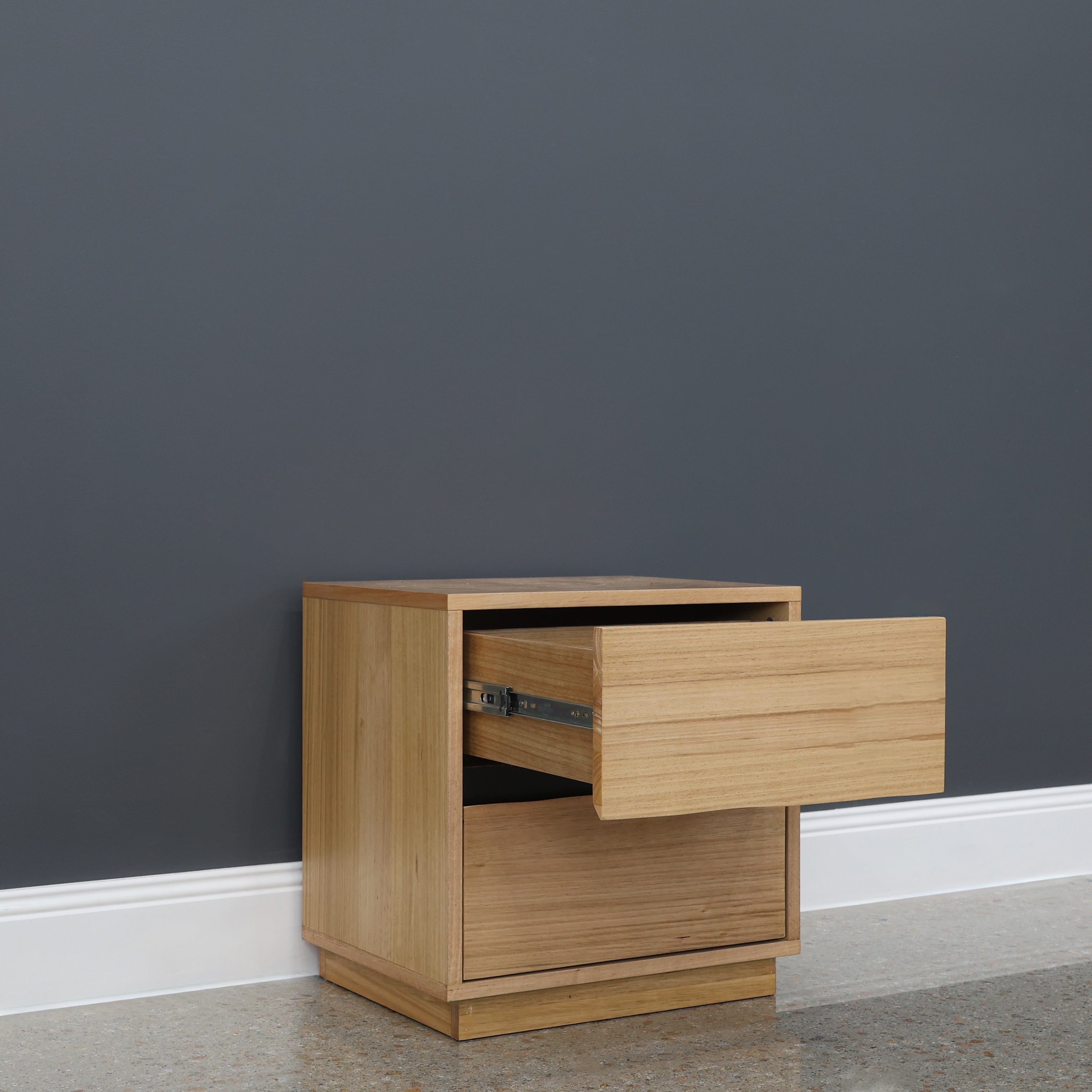 Luna Bedside Table