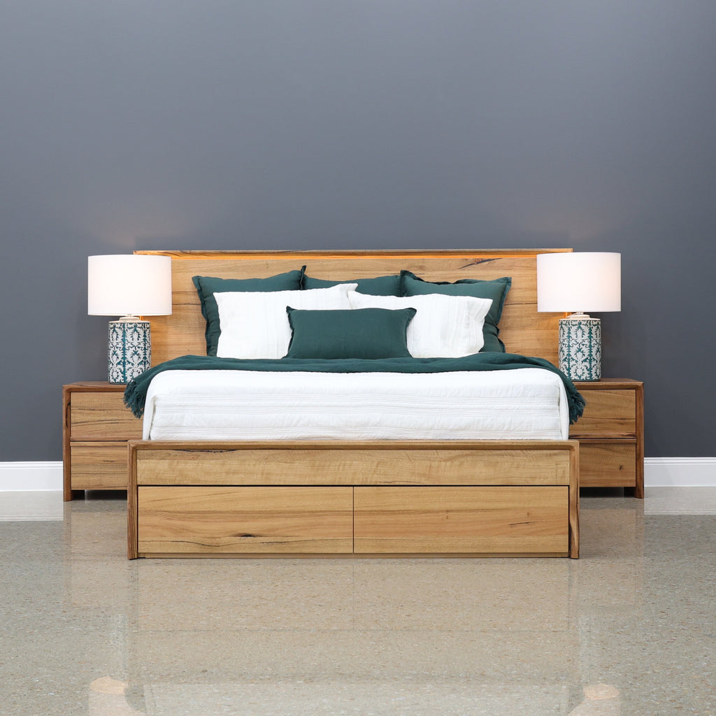 Scarbrough Bedside Table