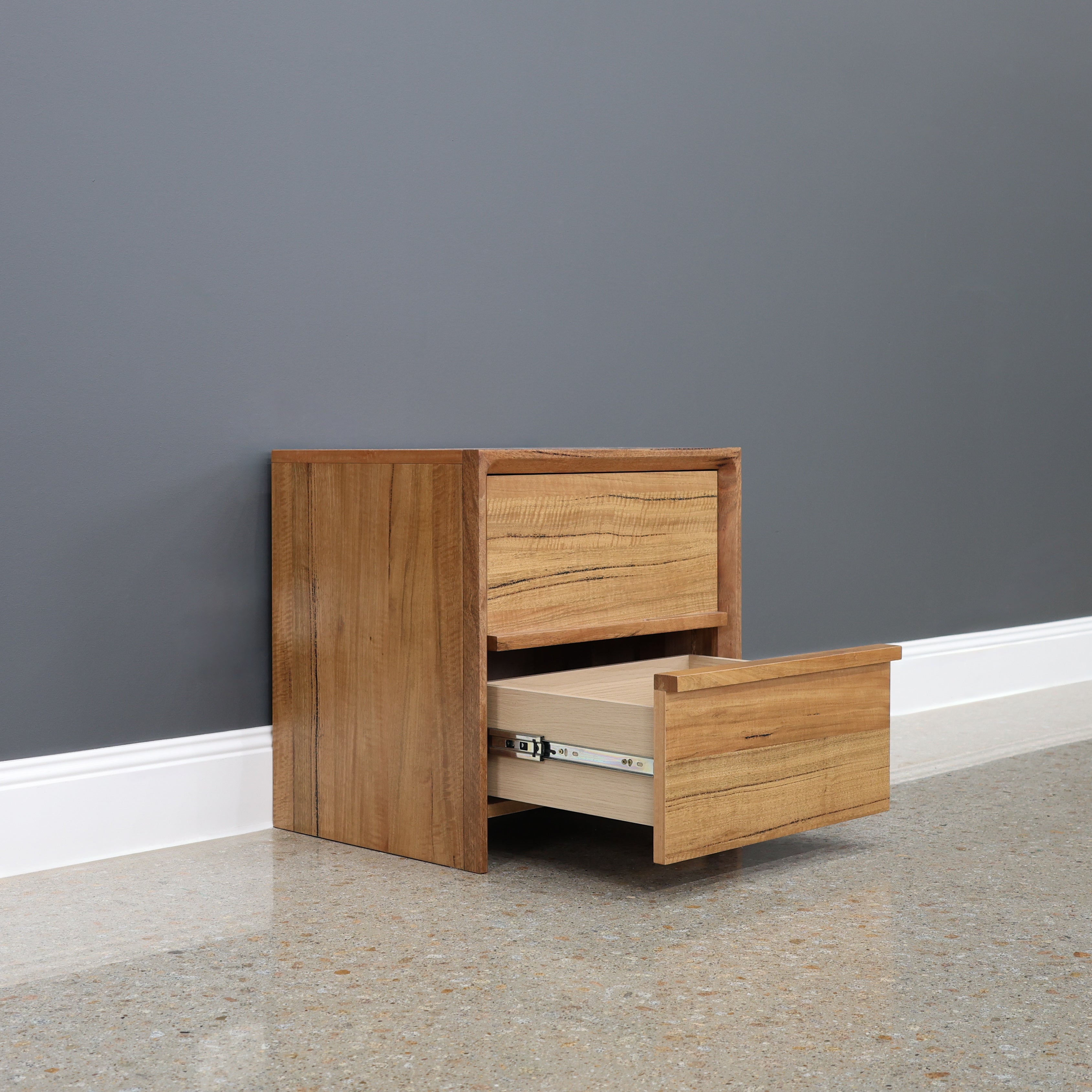 Scarbrough Bedside Table