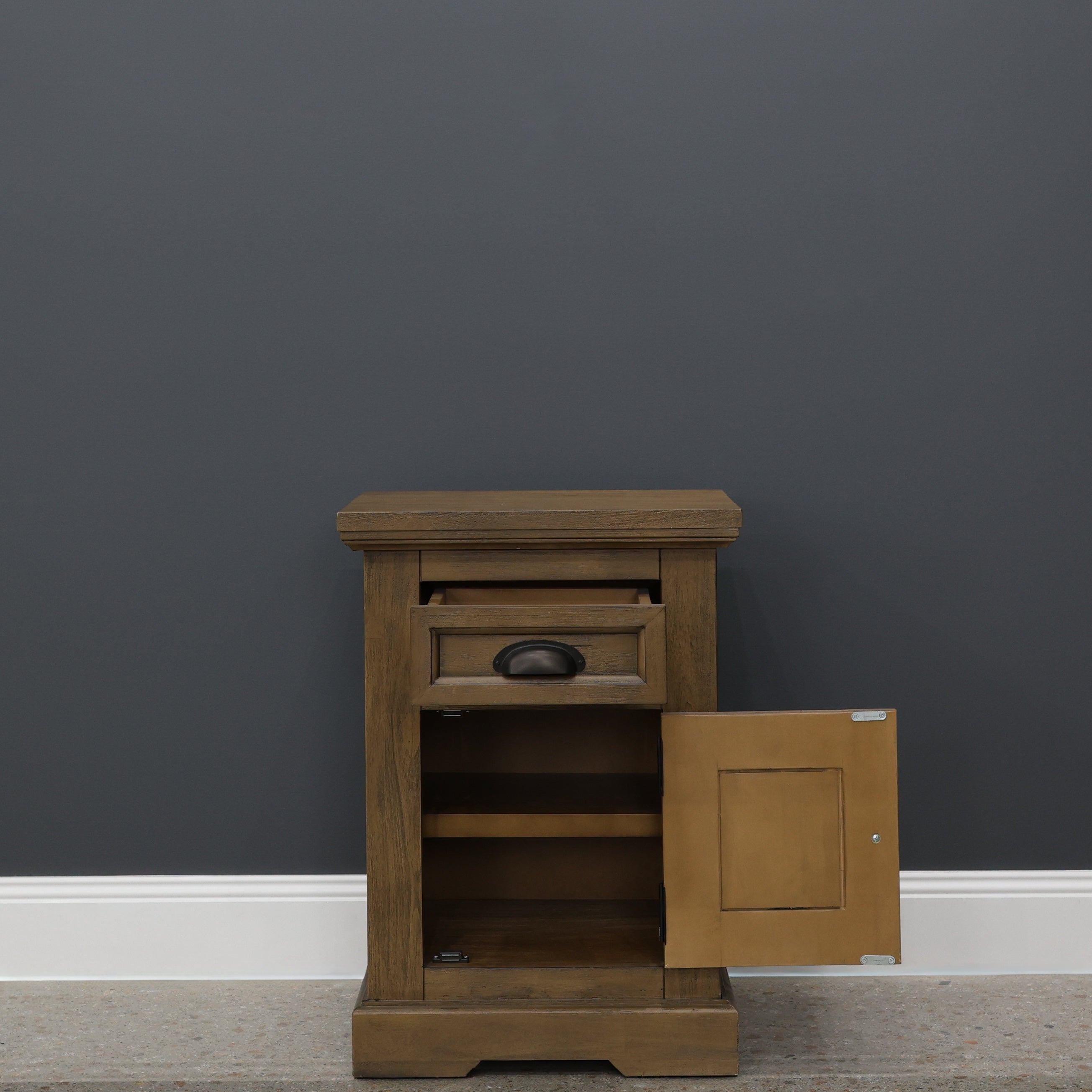 Macedon Bedside Table 1 Door 1 Drawer